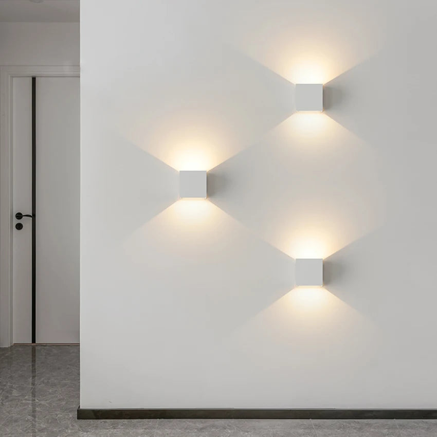 Up & Down Aluminum White LED Wall Light