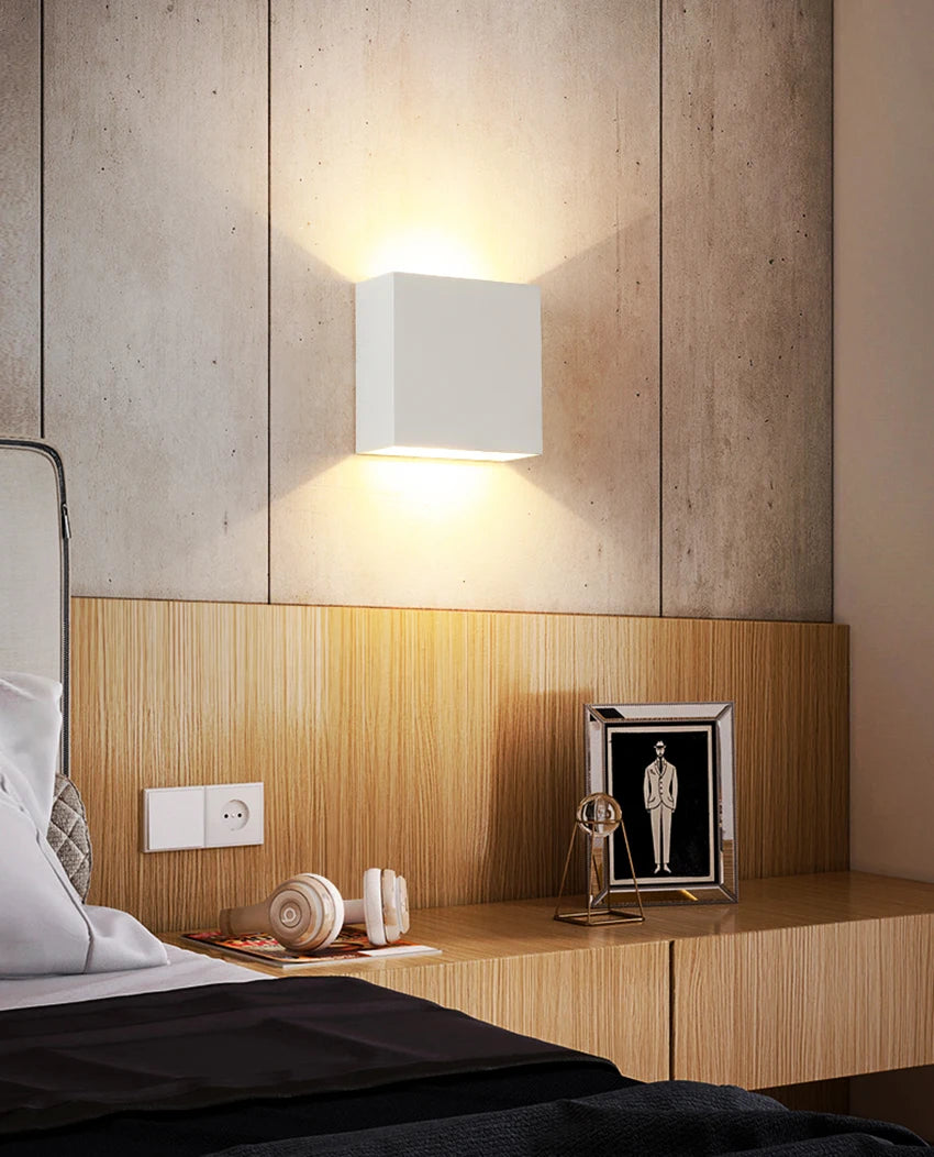 Up & Down Aluminum White LED Wall Light